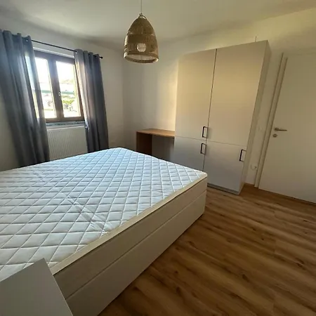 Terra - Piazza 83b Residences