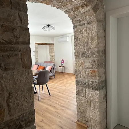アパート Terra - Piazza 83b Residences *