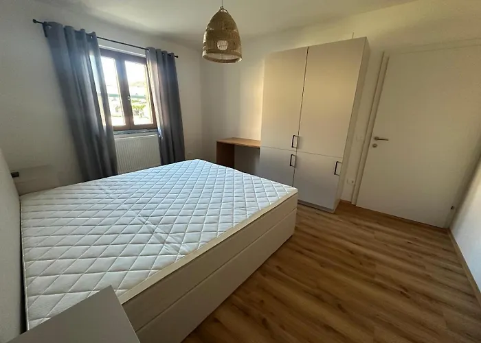 Terra - Piazza 83b Residences