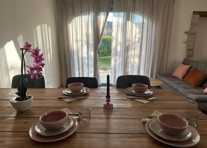 Terra - Piazza 83b Residences 公寓