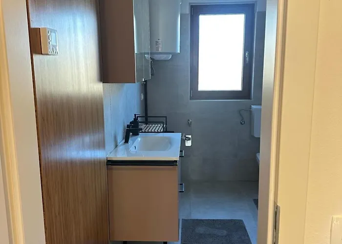 Terra - Piazza 83b Residences * Bibali
